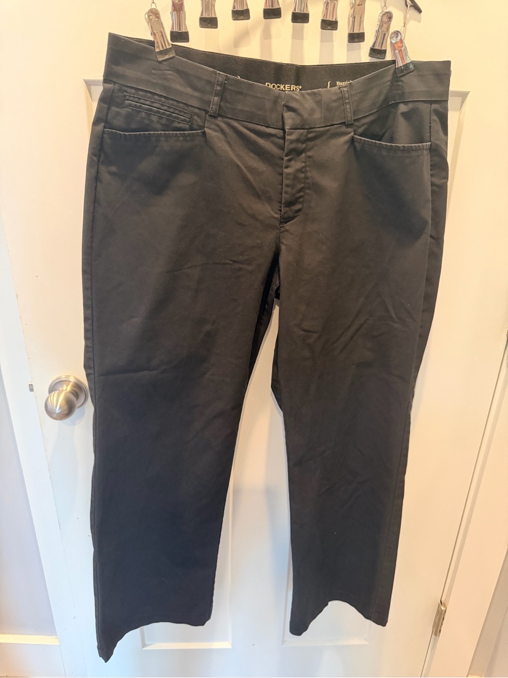 Dockers Black Stretch Straight Leg Pants Women’s 14 Short Shaping Waist